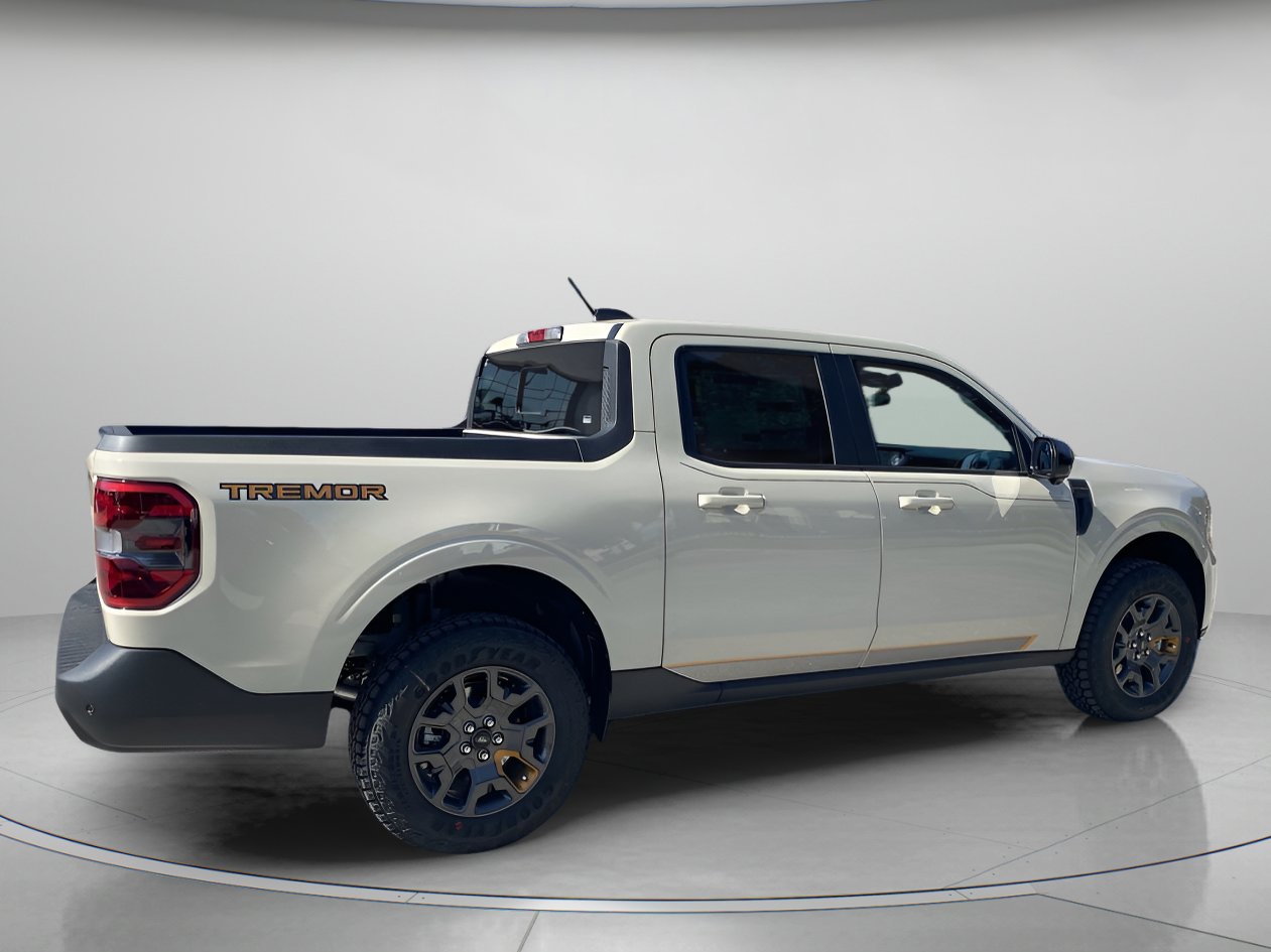 2025 Ford Maverick Tremor photo 3