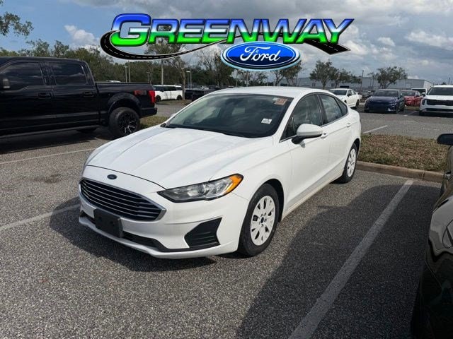 2019 Ford Fusion S FWD's photo