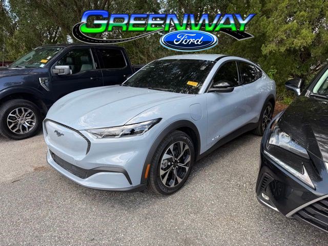 2026 Ford Mustang-Mach-e Select's photo