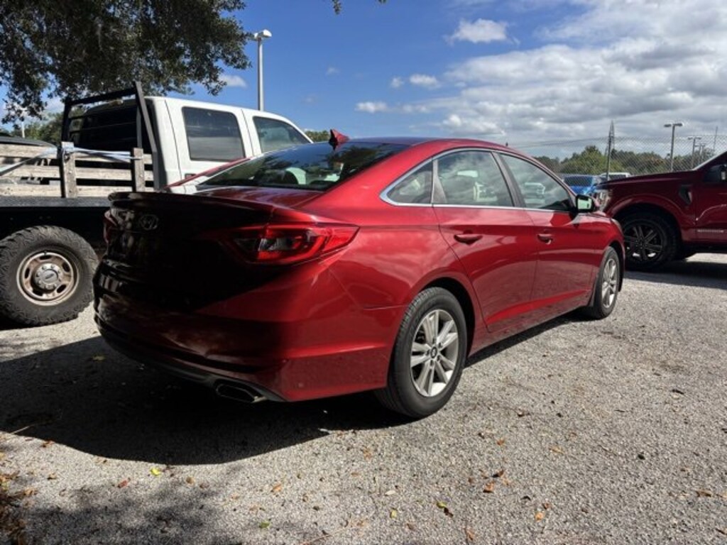 Used 2015 Hyundai Sonata SE 4dr Car