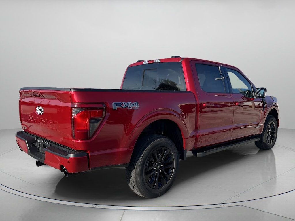 New 2025 Ford F-150 XLT Crew Cab Pickup