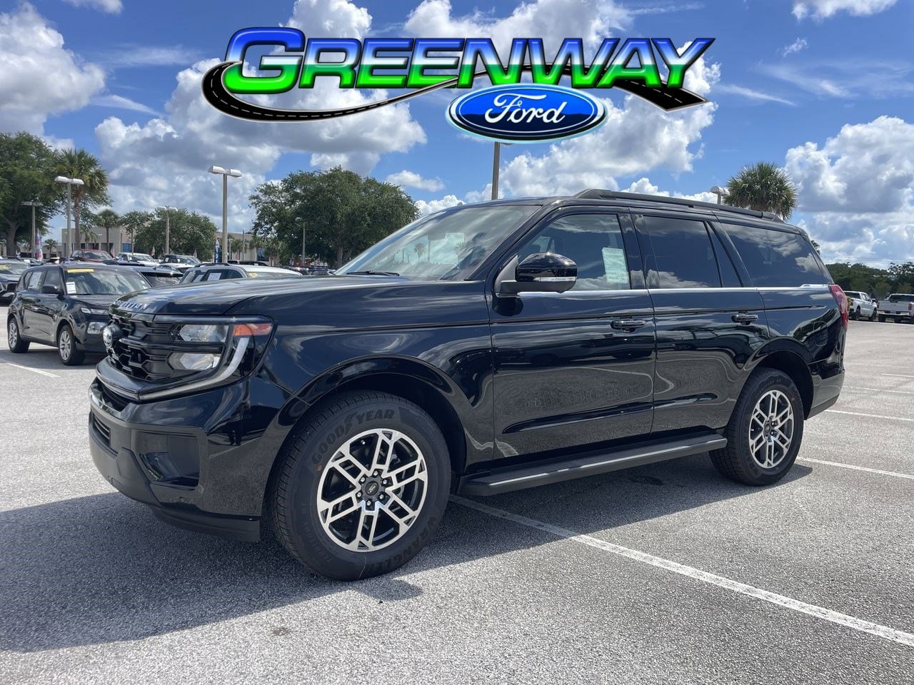 2026 Ford Expedition Active's photo