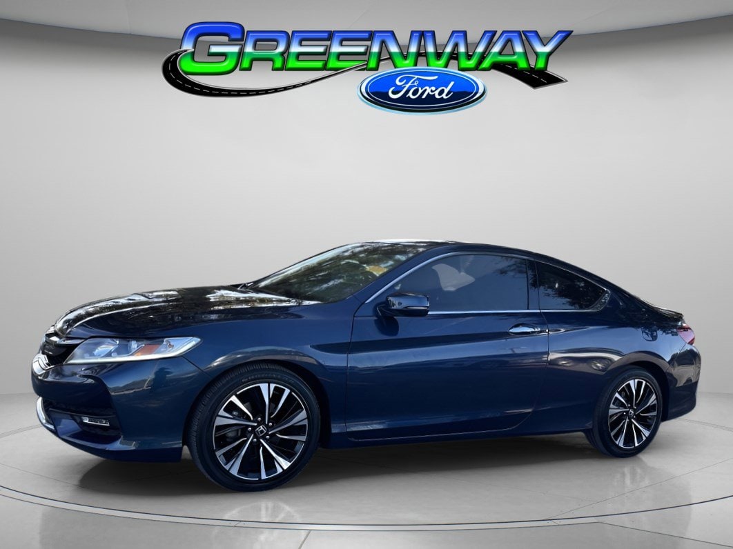 2017 Honda Accord EX-L's photo