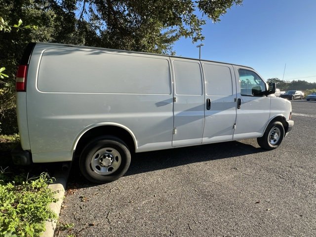 2018 Chevrolet Express Work Cargo Van photo 3