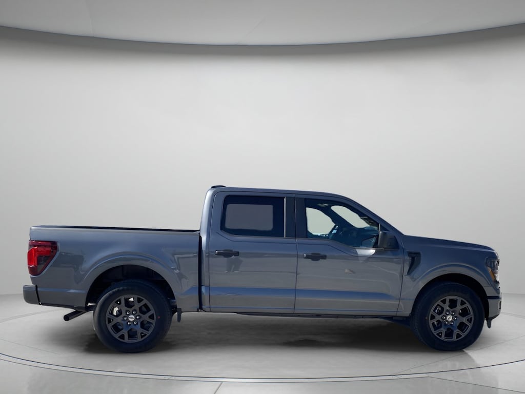 New 2026 Ford F-150 STX Crew Cab Pickup