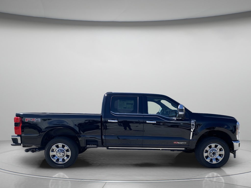 New 2026 Ford Super Duty F-250 SRW King Ranch Crew Cab Pickup