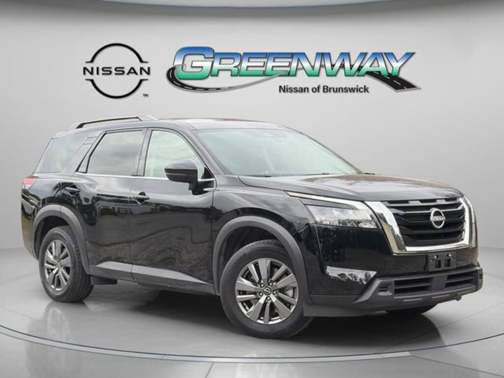 Used 2025 Nissan Pathfinder SV Sport Utility