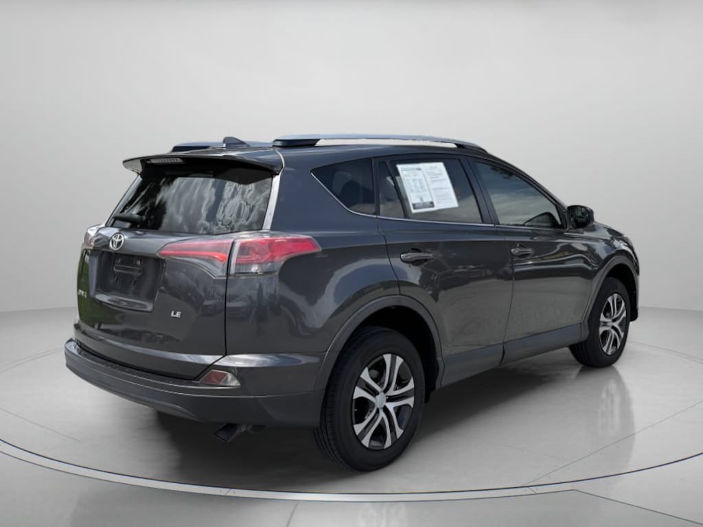 Used 2017 Toyota RAV4 LE Sport Utility