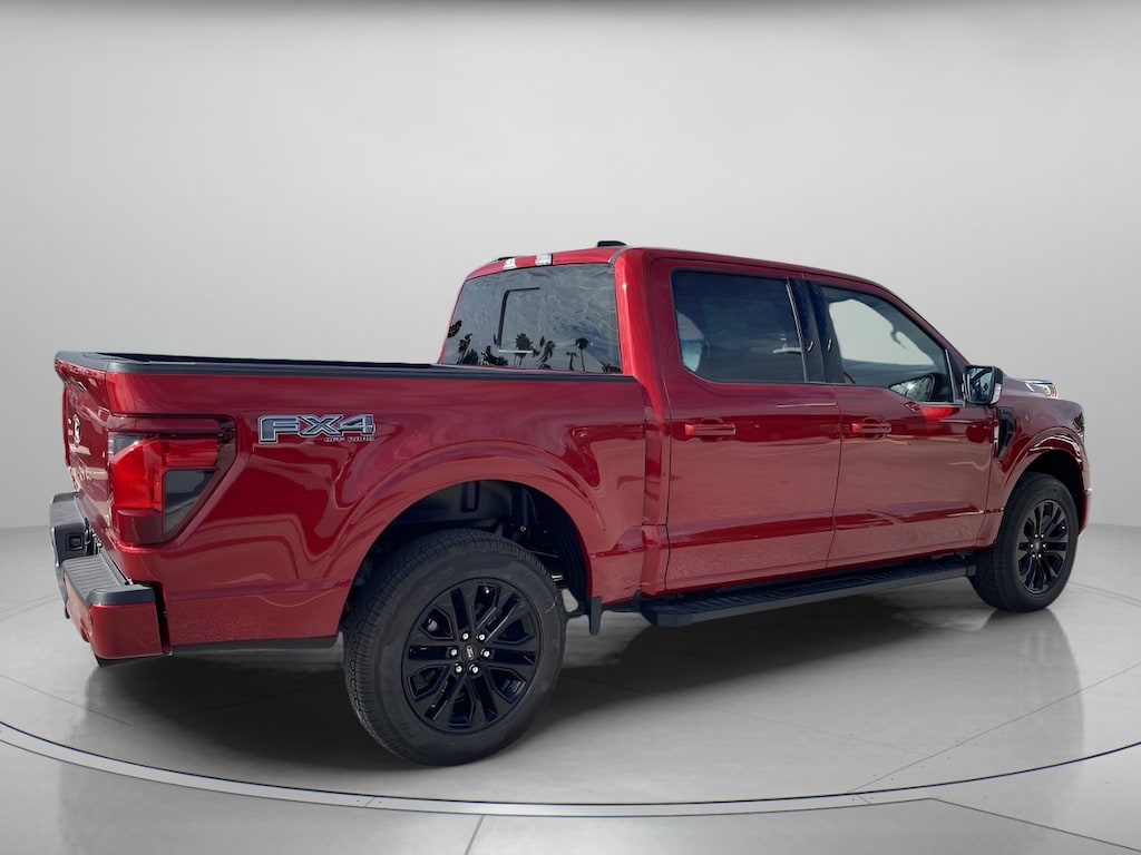 New 2025 Ford F-150 XLT Crew Cab Pickup