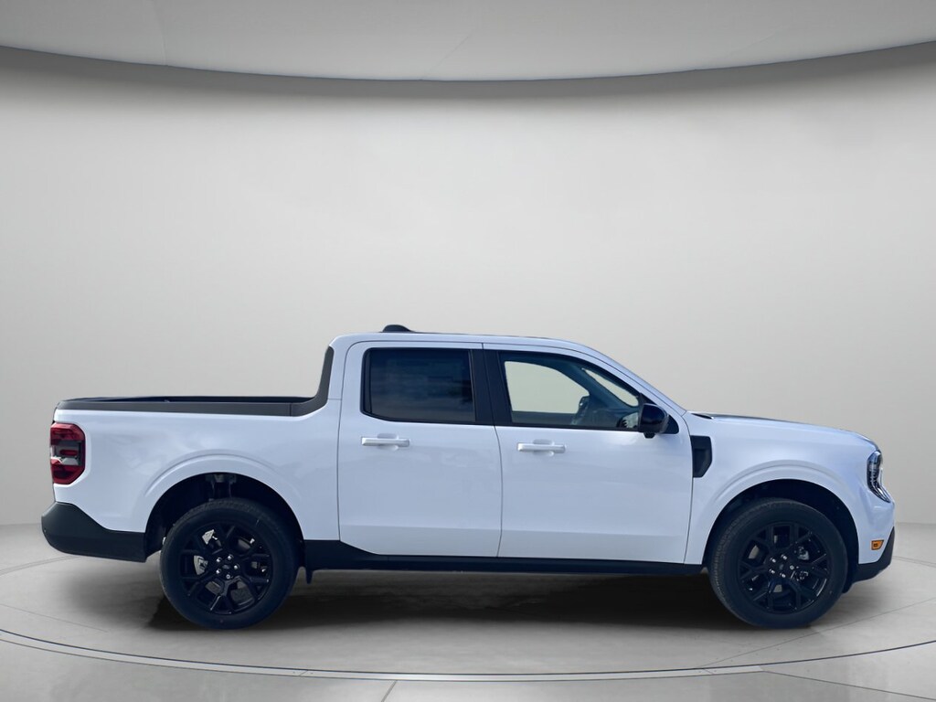 New 2026 Ford Maverick LARIAT Crew Cab Pickup