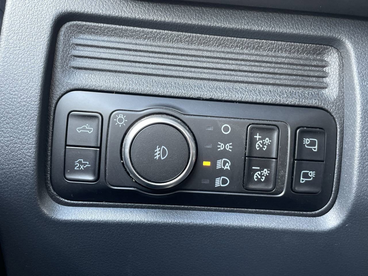 2026 Ford F-350 Super Duty Lariat - Photo 29
