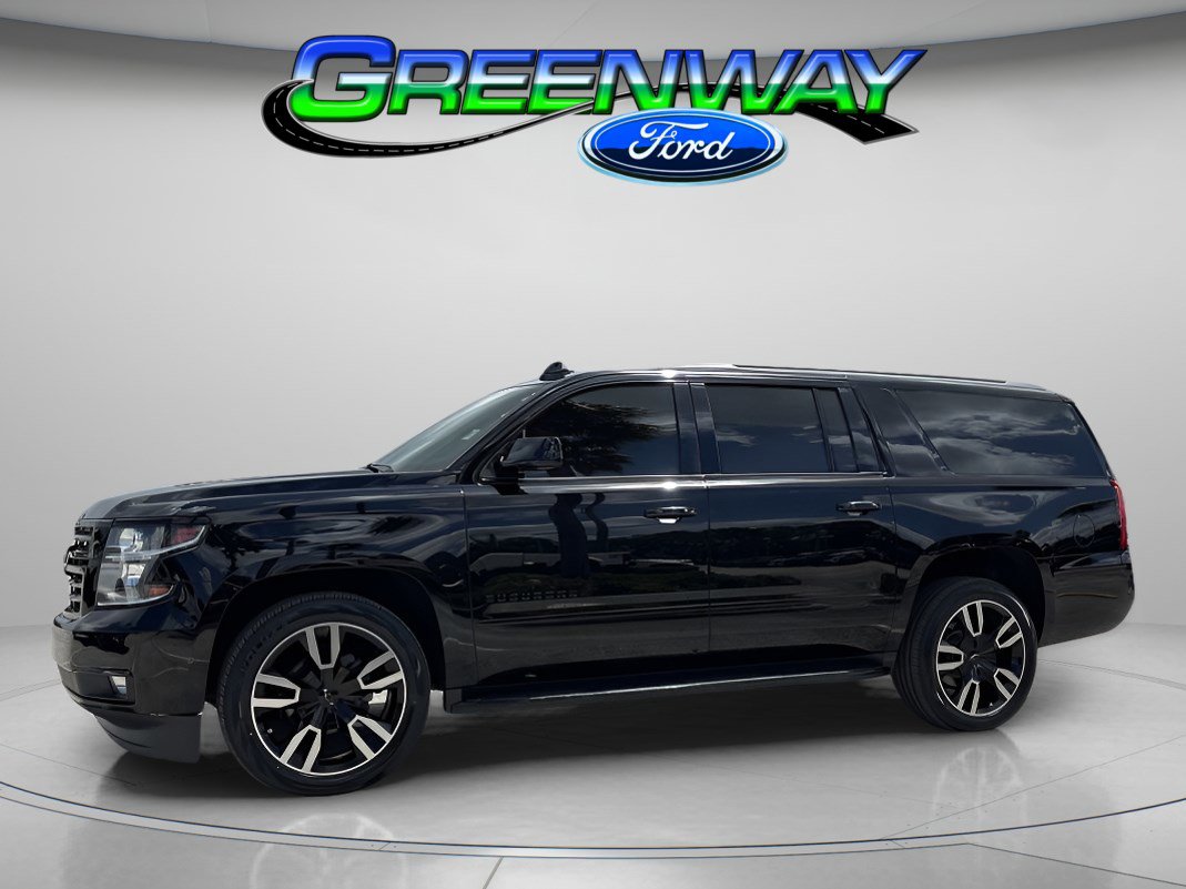 2019 Chevrolet Suburban 2WD 1500 Premier's photo