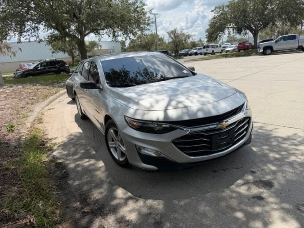 Used 2020 Chevrolet Malibu LS 4dr Car