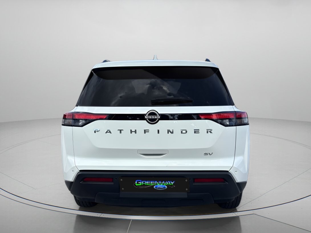 2023 Nissan Pathfinder SV photo 3