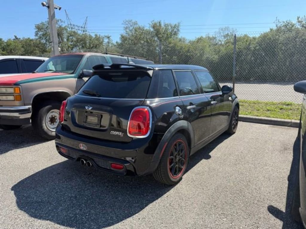Used 2016 MINI Cooper Hardtop 4 Door Hatchback