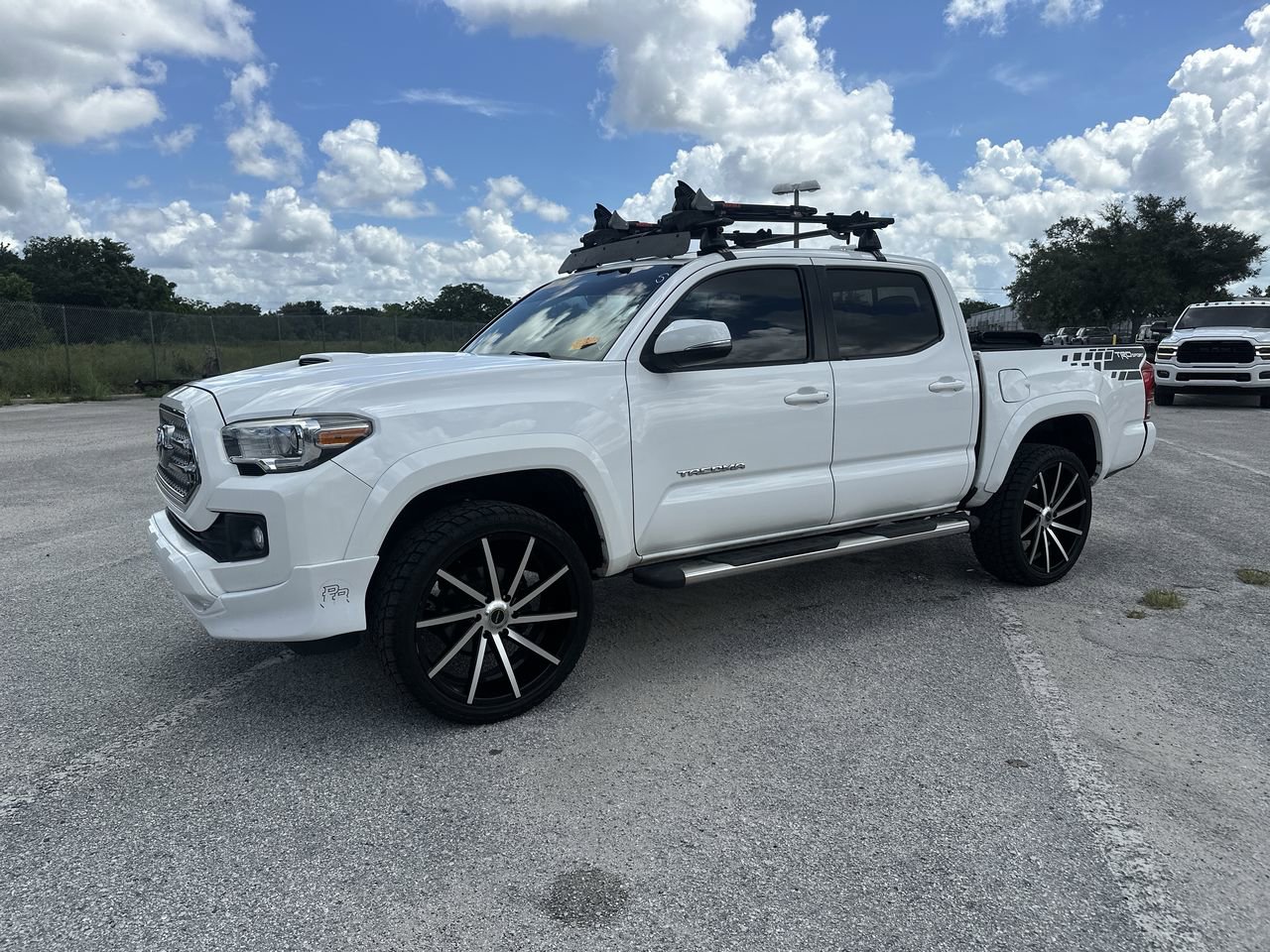 Used 2016 Toyota Tacoma TRD Sport with VIN 5TFAZ5CN7GX007480 for sale in Orlando, FL