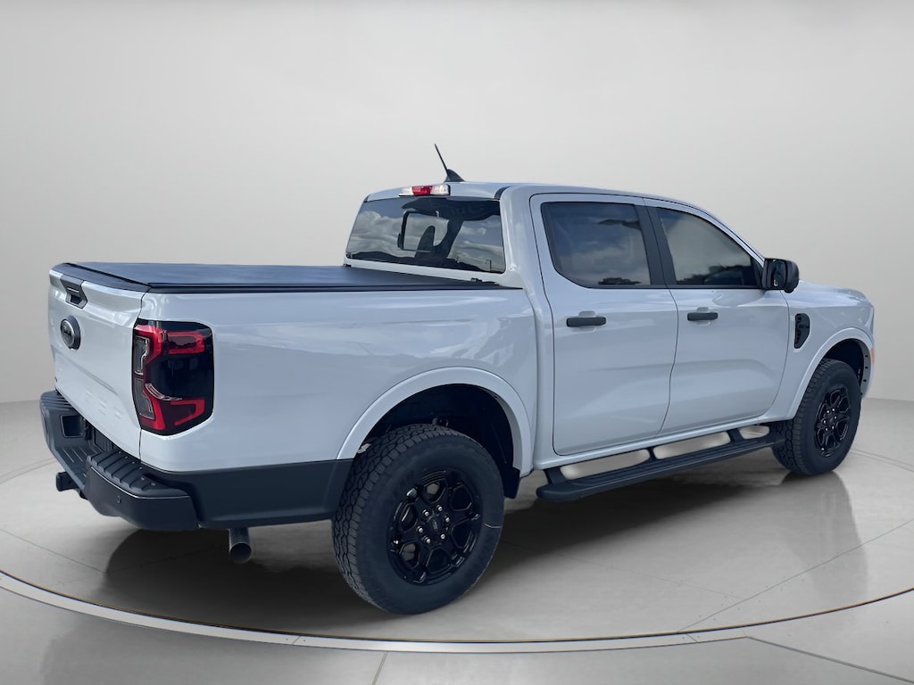 New 2026 Ford Ranger XLT Crew Cab Pickup