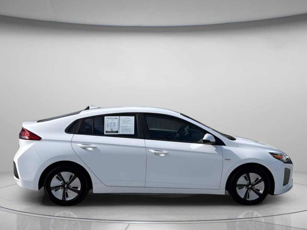 Used 2018 Hyundai IONIQ Hybrid Blue Hatchback