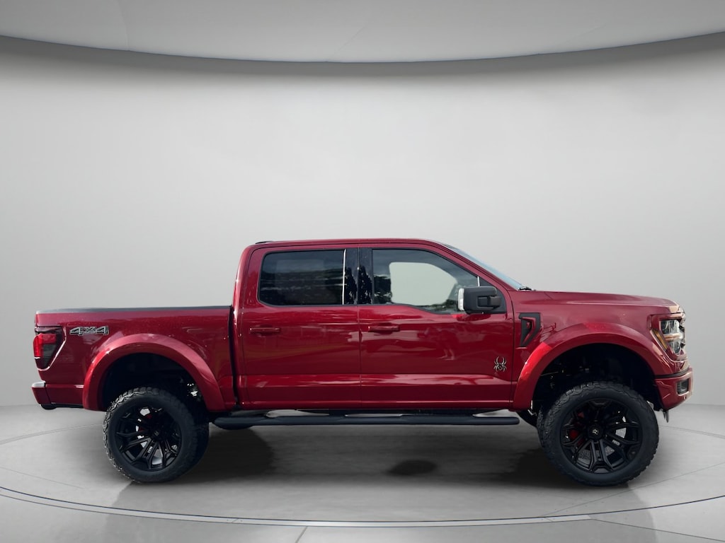 New 2025 Ford F-150 XLT Crew Cab Pickup