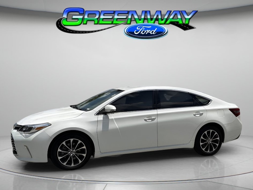 Used 2016 Toyota Avalon XLE 4dr Car