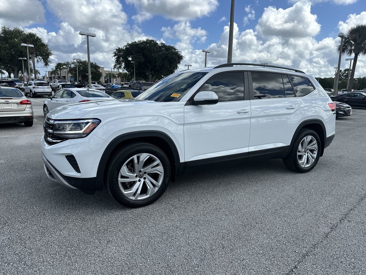 Used 2021 Volkswagen Atlas SE w/Tech with VIN 1V2WR2CA7MC508579 for sale in Orlando, FL