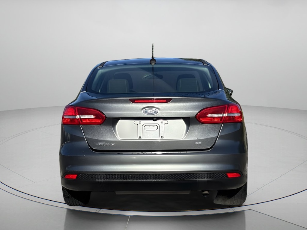 Used 2018 Ford Focus SE 4dr Car