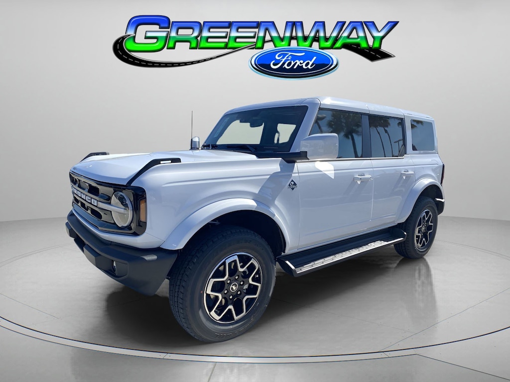 New 2025 Ford Bronco Outer Banks Convertible