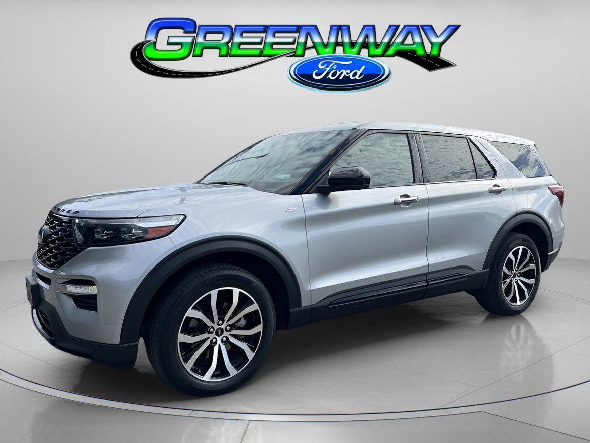 2022 Ford Explorer ST-LINE's photo