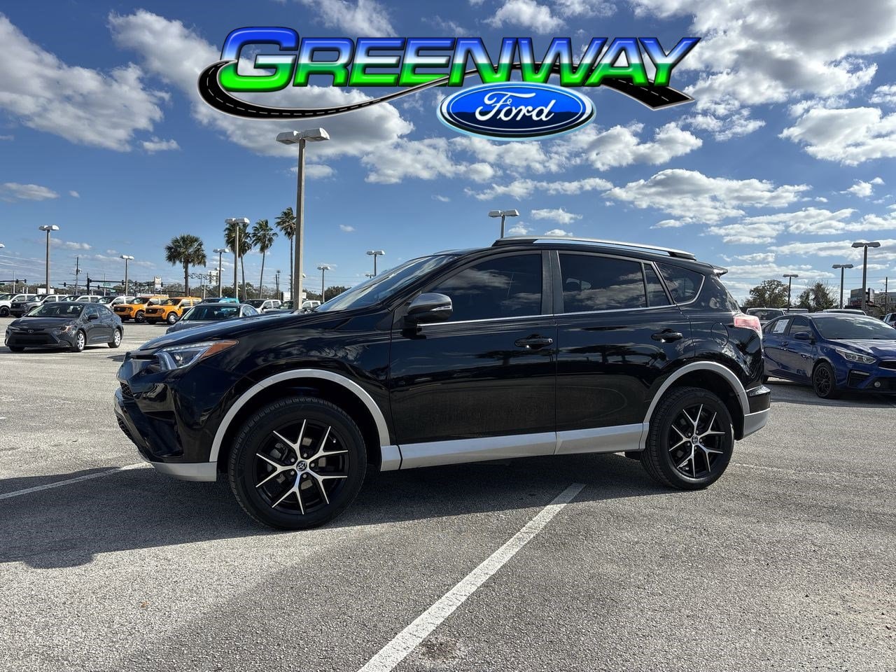 2017 Toyota RAV4 SE