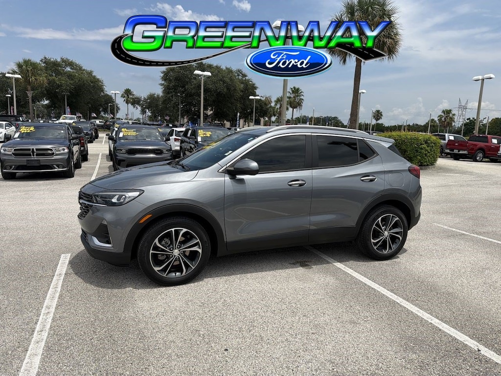 Used 2020 Buick Encore GX Essence Sport Utility