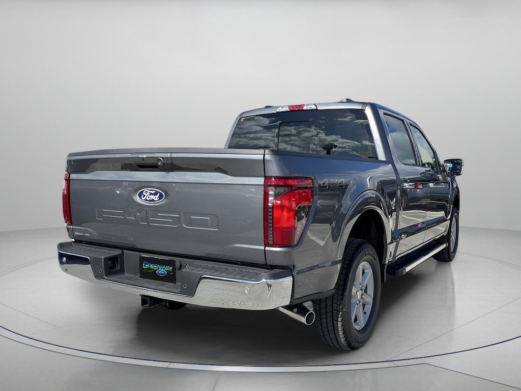 New 2025 Ford F-150 XLT Crew Cab Pickup