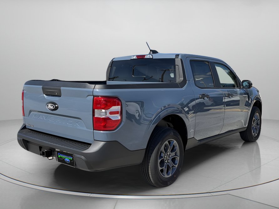 New 2026 Ford Maverick XLT Crew Cab Pickup