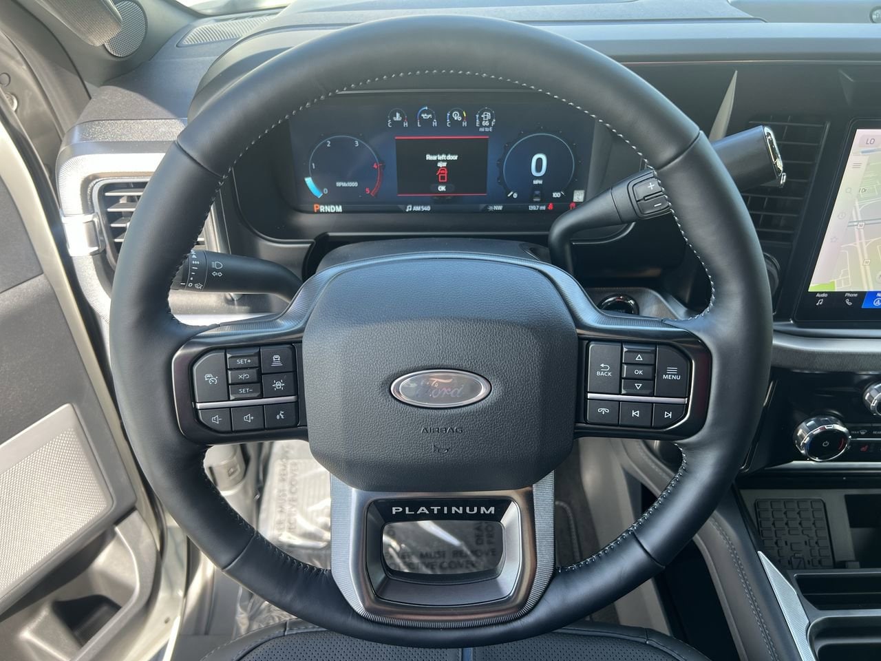 2026 Ford F-250 Super Duty Platinum - Photo 33