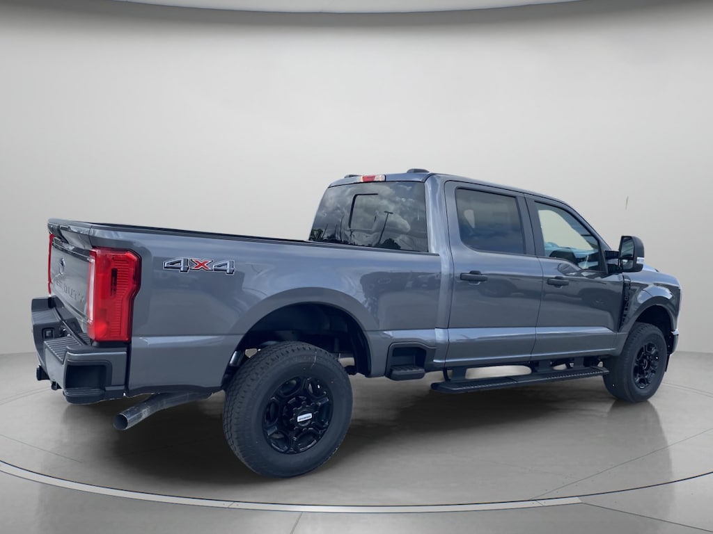 New 2026 Ford Super Duty F-250 SRW XL Crew Cab Pickup