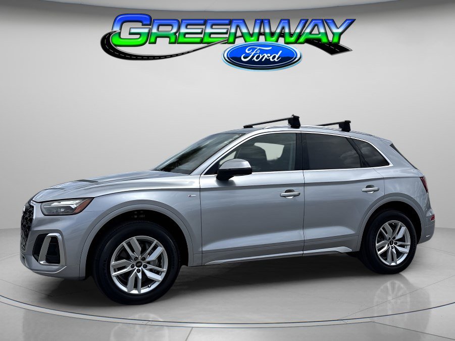 2023 Audi Q5 45 Premium's photo