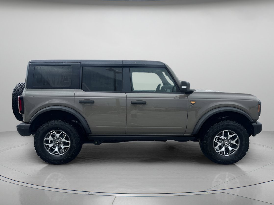 2025 Ford Bronco 4-Door Badlands - Photo 2