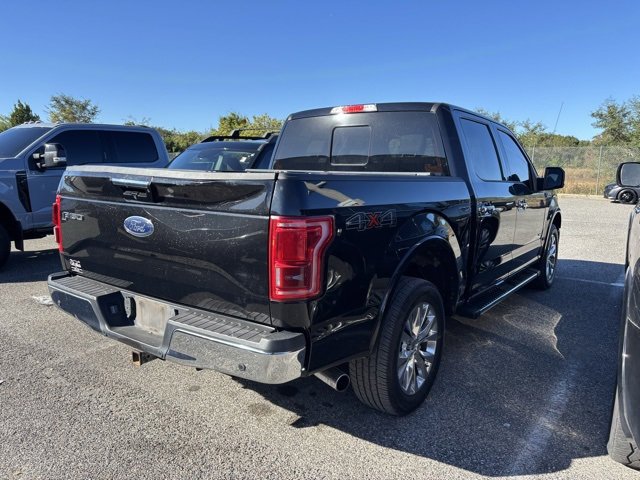 2016 Ford F-150 Lariat photo 2