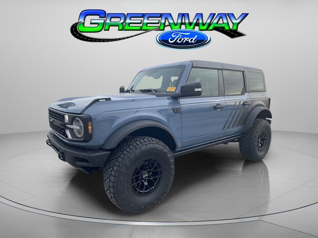 New 2025 Ford Bronco Badlands Convertible
