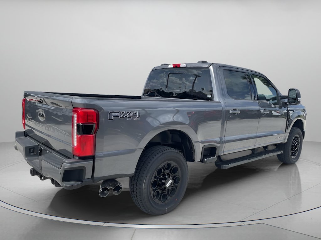 New 2026 Ford Super Duty F-250 SRW Lariat Crew Cab Pickup