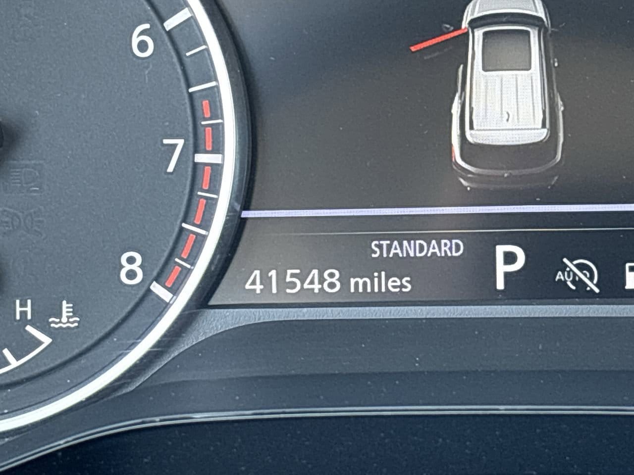 2024 Nissan Pathfinder SV - Photo 31