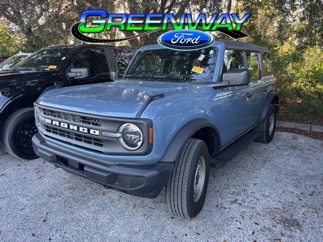 2025 Ford Bronco 4-Door Base's photo