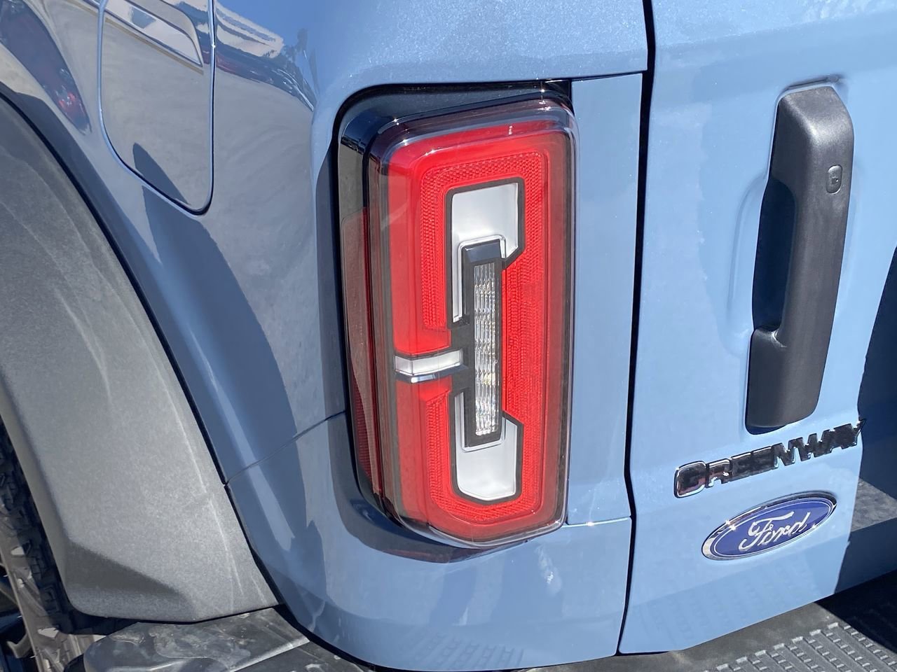 2025 Ford Bronco 4-Door Badlands - Photo 8