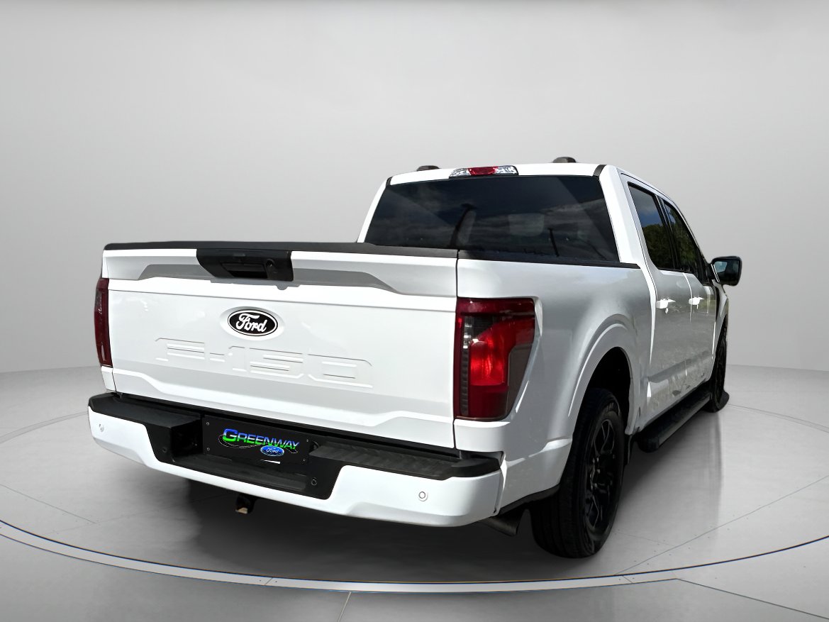 2024 Ford F-150 XLT photo 3