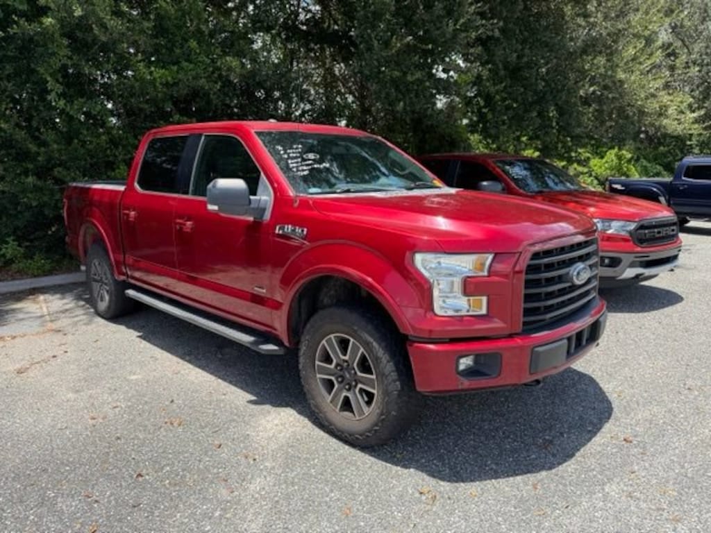 Used 2016 Ford F-150 XLT Crew Cab Pickup