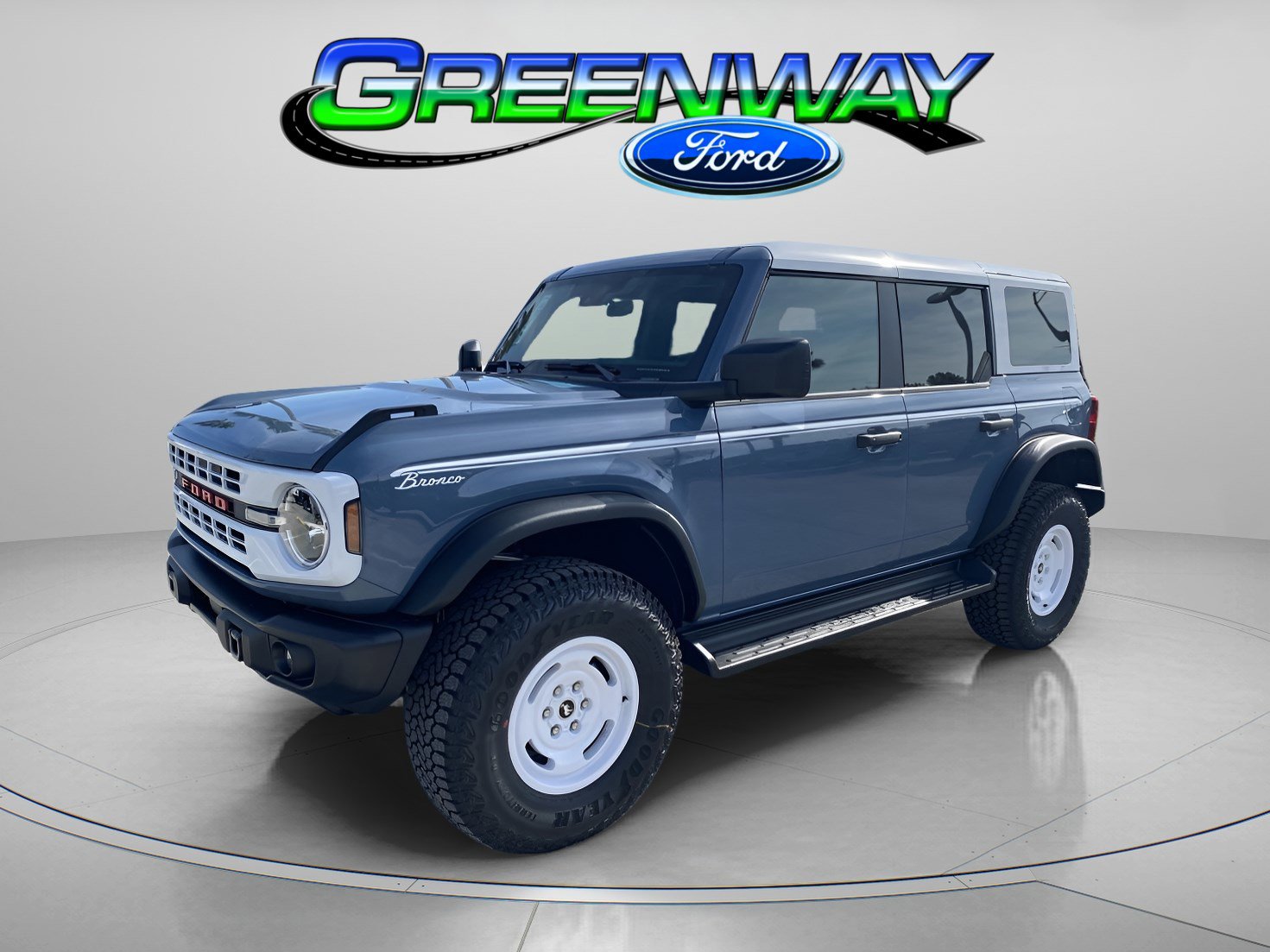 2025 Ford Bronco 4-Door Heritage Editon's photo