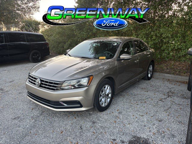 2016 Volkswagen Passat S