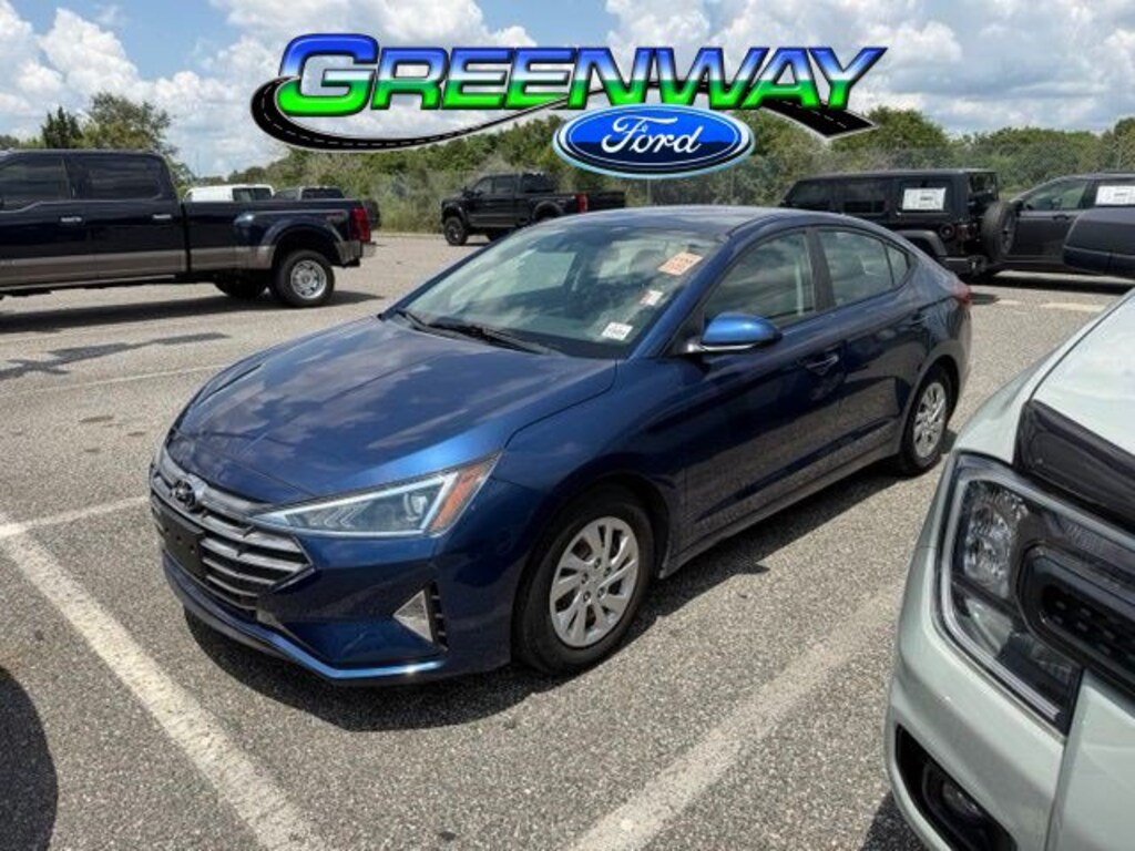 Used 2020 Hyundai Elantra SE 4dr Car