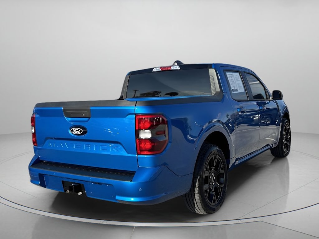 Used 2025 Ford Maverick Lobo Standard Crew Cab Pickup