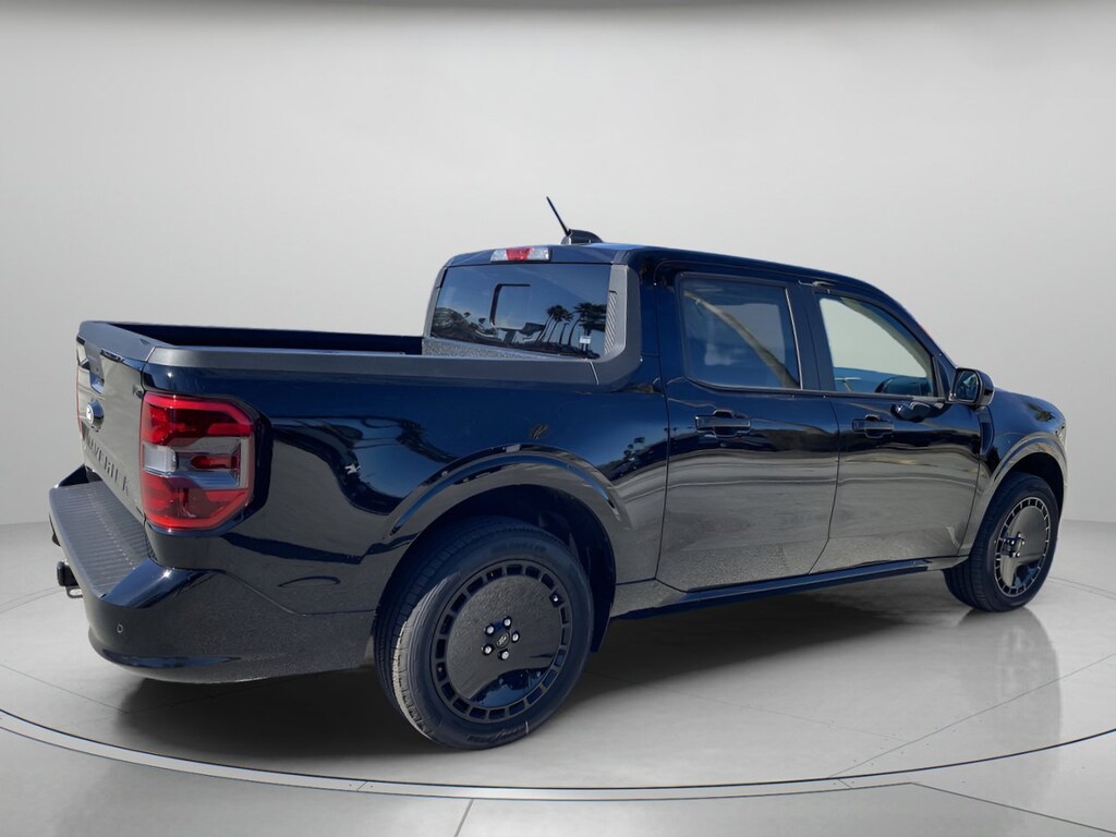 New 2026 Ford Maverick Lobo High Crew Cab Pickup