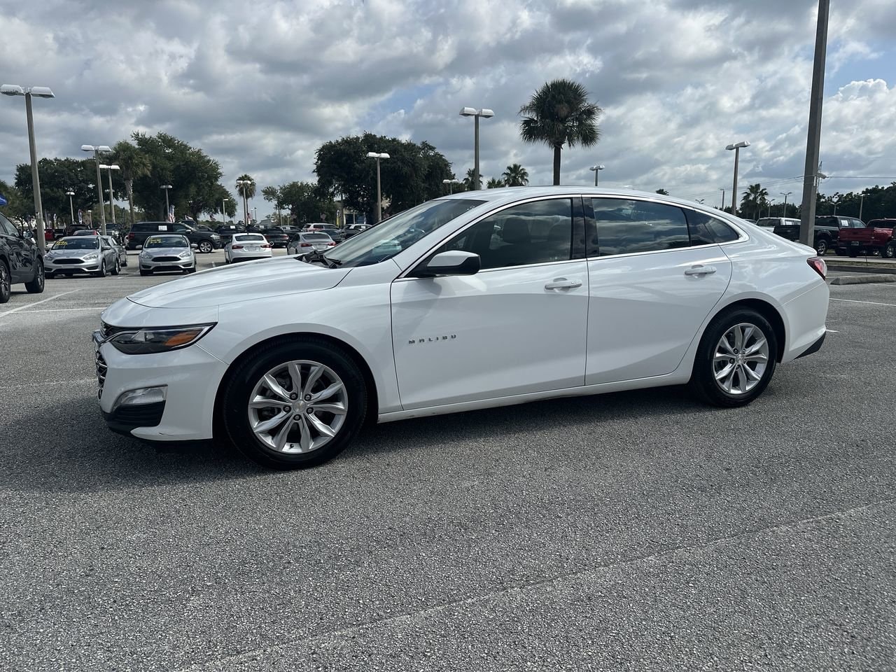 Used 2022 Chevrolet Malibu 1LT with VIN 1G1ZD5ST8NF162889 for sale in Orlando, FL